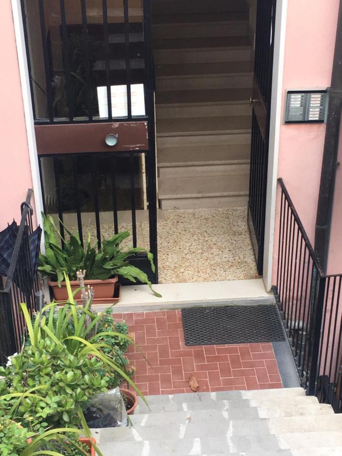 Bilocale Alle 5 Terre Monterosso 200M From The Beach Monterosso al Mare Exterior photo